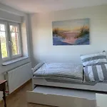 Charmante In Idyllischer Lage * Jever