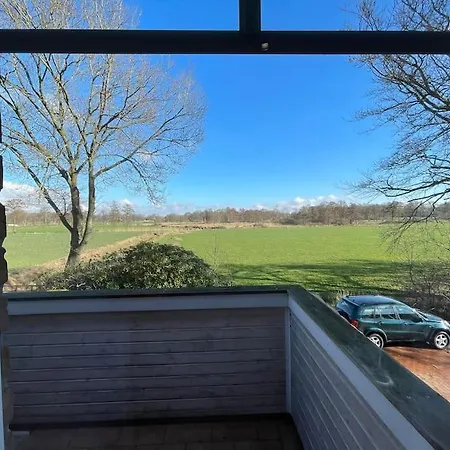 Charmante In Idyllischer Lage Jever