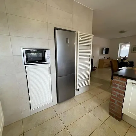 Charmante In Idyllischer Lage *